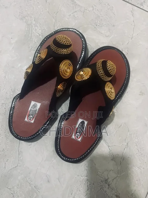 Authentic Bamboo Slippers - Gold - 1