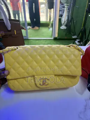 Channel Chain Handle Bag - Yellow