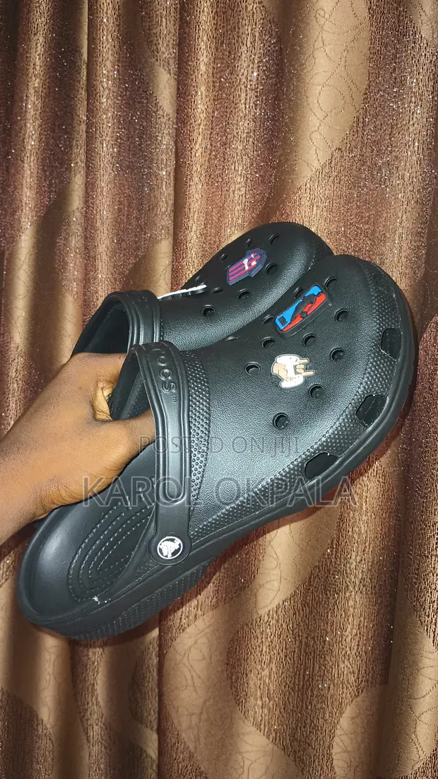 Original Crocs Classic Clogs - Black - 1