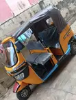 TVS King Deluxe Plus iTouch Start Tricycle 2021 Yellow - 3