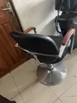Kujerar Salon - An Riga An Yi Amfani Da Ita - 1