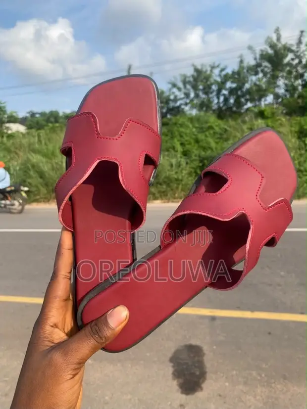 Hermes Female Palm Leather Slippers - 1