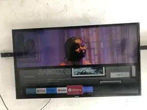 Samsung 40" QLED Smart TV