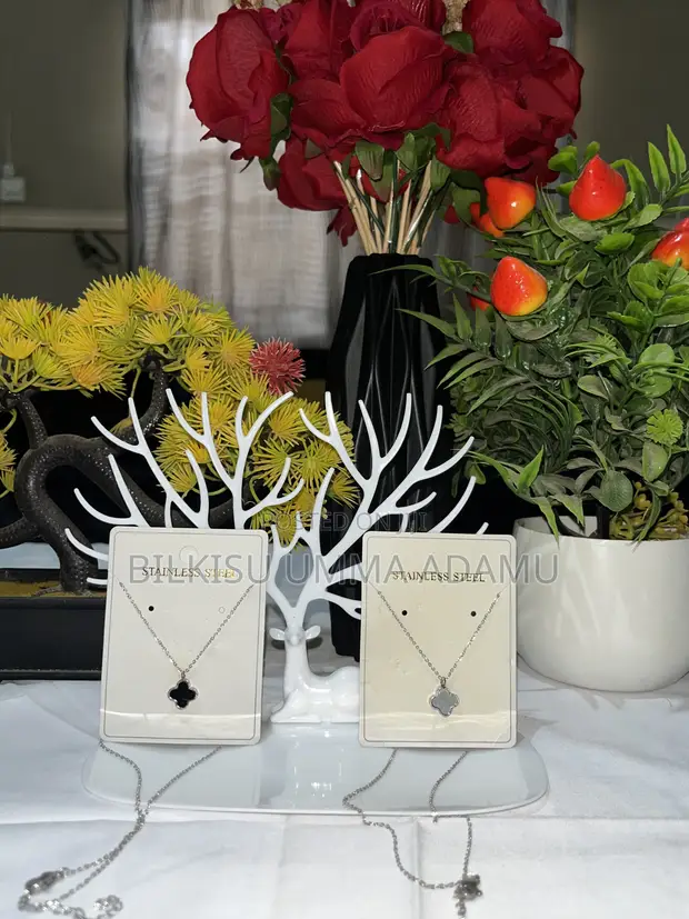 Jewelry Accessories Set - Brand New - 1