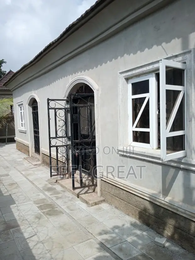 Furnished 1-Bedroom Apartment for Rent in Broadview Estate, Idu Industrial - 1