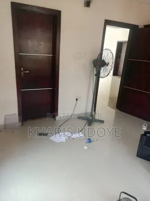 1 Bedroom Shared Apartment in Peninsula Estate, Sangotedo
