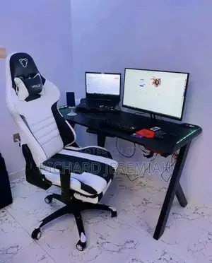 Used Gaming Table and Chair Set