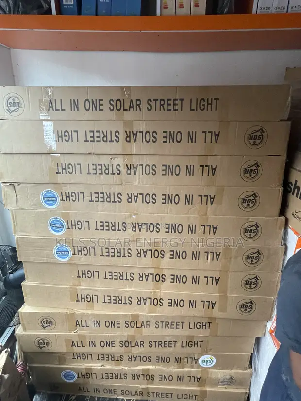 Wakatek D2 100W Solar Floodlight - 1