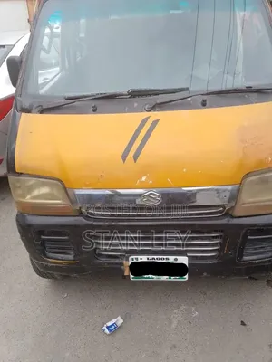 Suzuki Every Wagon 2001 Yellow