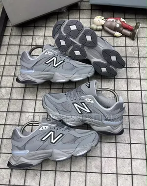 New Balance 9060 Sneakers