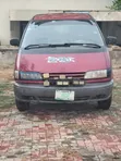 Toyota Quantum 2000 Red - 4