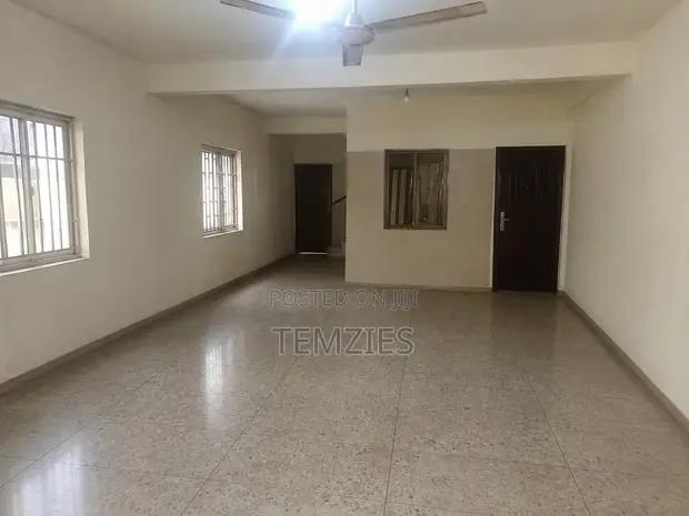 Wurin Aiki Don Sawa a Ikeja - 1