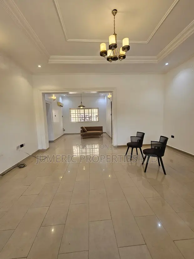 2 Bedroom Apartment for Rent in Utako, Abuja - 1