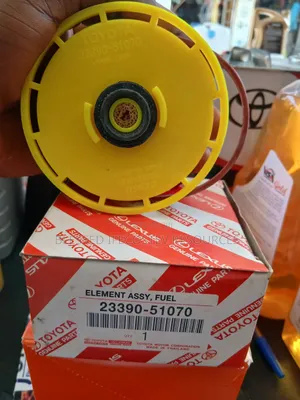 Toyota Land Cruiser Oil Filter 23390-51070