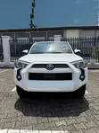 2023 Toyota 4Runner SR5 4WD White - 3