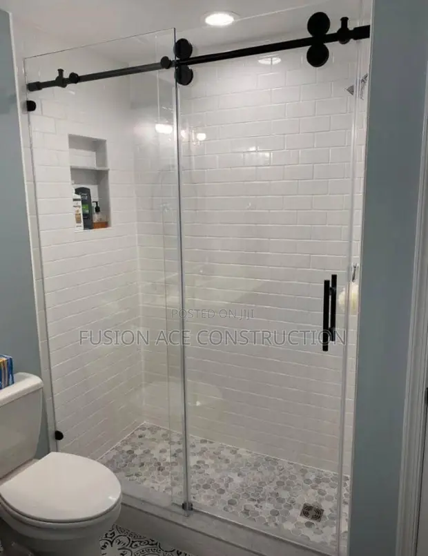 Bathroom Glass for Cubicle - 1