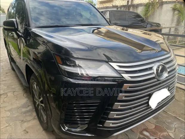 Lexus LX 600 2023 Black SUV - 1