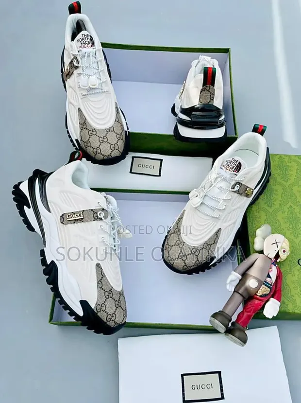 Gucci Supreme Sneakers - 1
