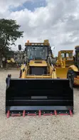 Sabon Caterpillar Backhoe Loader - 3