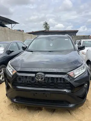 2020 Toyota RAV4 XLE AWD Black