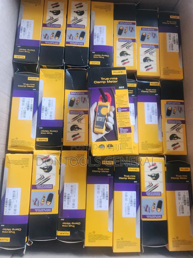 Fluke 323 Clamp Meter - 1