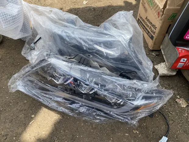 Toyota Venza Headlights - Conversion Model 2013 - 1