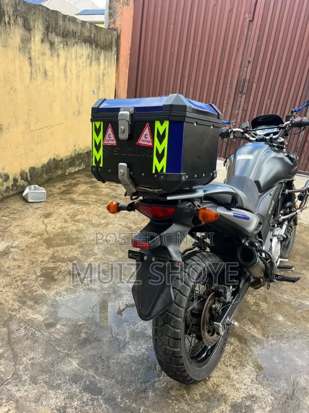 Suzuki V-Strom 650 Adventure 2015 Black - 1