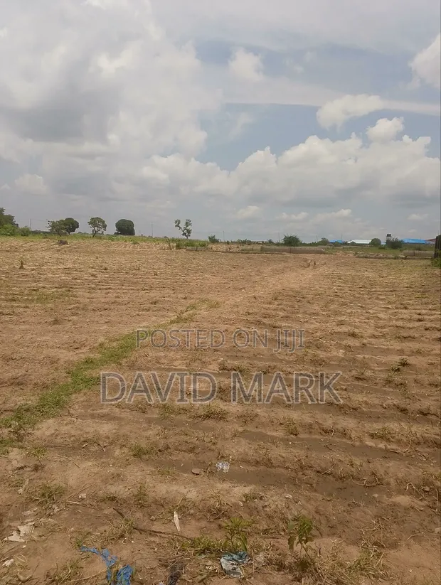Land for Sale on Kuje Road, Gwagwalada - 1