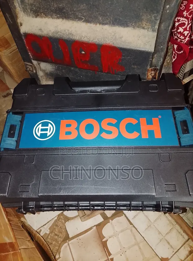 Bosch 16-Line Laser Level - 1