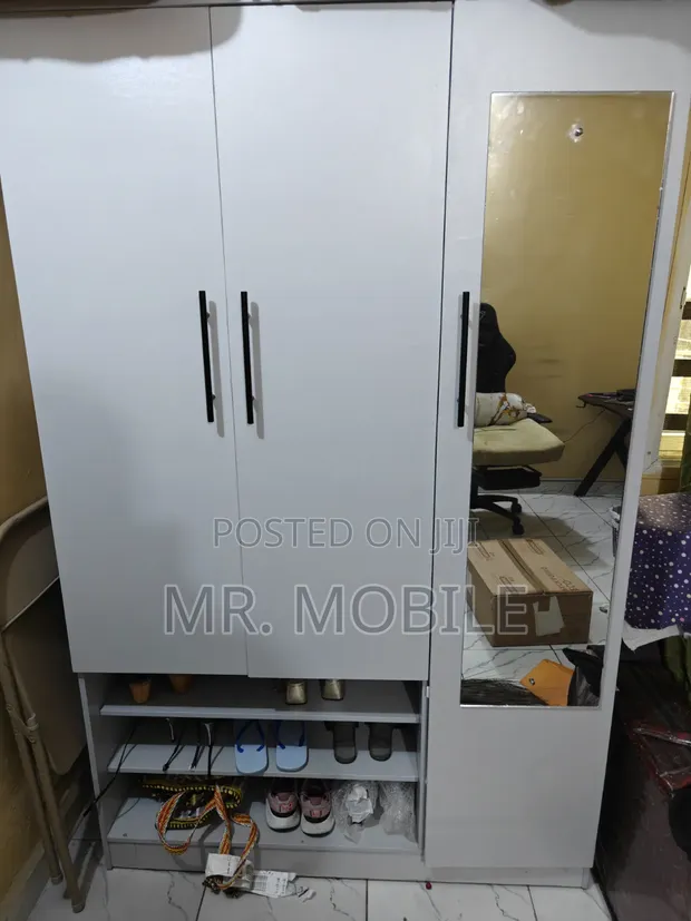 Home Interiors 3-Door HDF Wardrobe with Mirror - 1