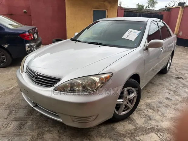 Toyota Camry LE 2.4L 2006 La-Rana - 1