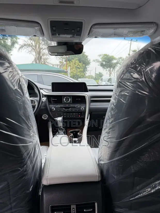 2017 Lexus RX 200t 2WD Gold - 1