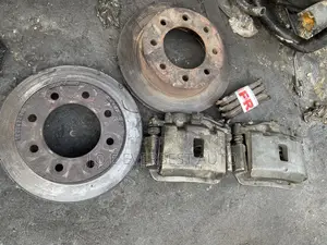 Chevrolet Express 2008 Brake Caliper Set