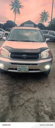 Toyota RAV4 2006 Silver - 2