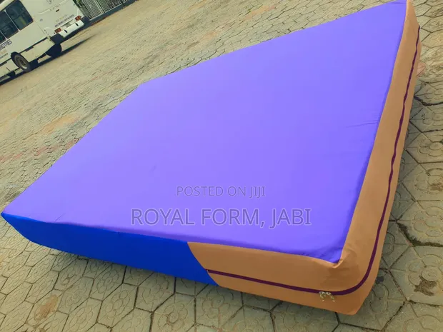 Water Resistant Bed Cover - 4x6x10 Inches (All Sizes Available) - 1