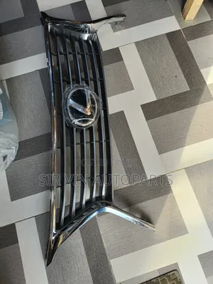Lexus RX 350 2013 Front Grill - Brand New