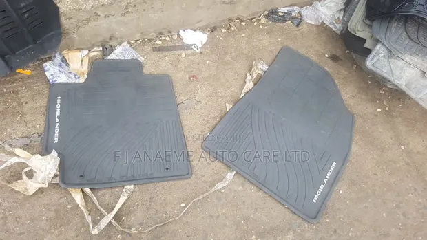 Original Toyota Highlander 2008 Footmat Car Mat - 1