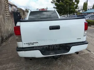 2011 Toyota Tundra Regular Cab 4x4