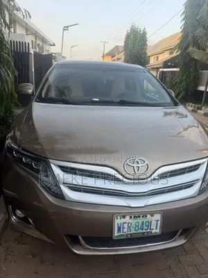 Toyota Venza 2011 Brown - Registered, Full Option
