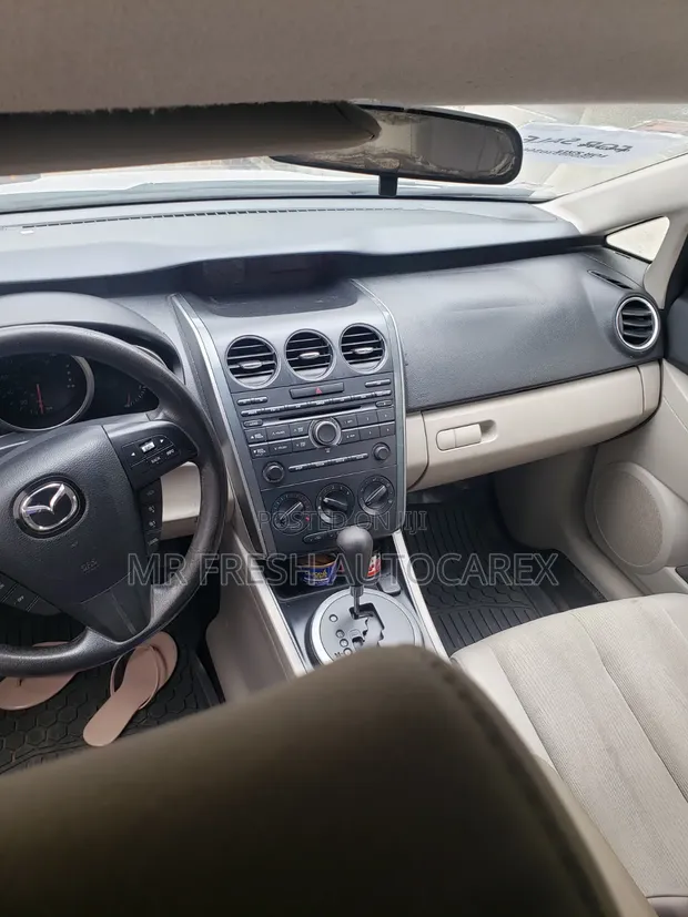 Mazda CX-7 2010 White - 1