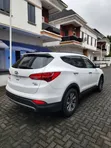 Hyundai Santa Fe SE AWD 2016 White - 3