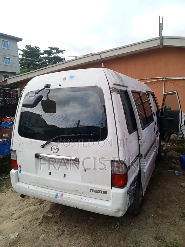 Mazda Bongo 2017 White - 1