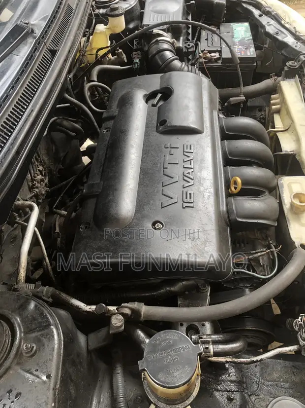 Toyota Corolla 2004 Black - 1