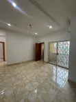 Gidan haya na dakuna 5 a Jabi, Abuja - 3