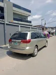 Toyota Sienna XLE FWD 2006 Silver - 2