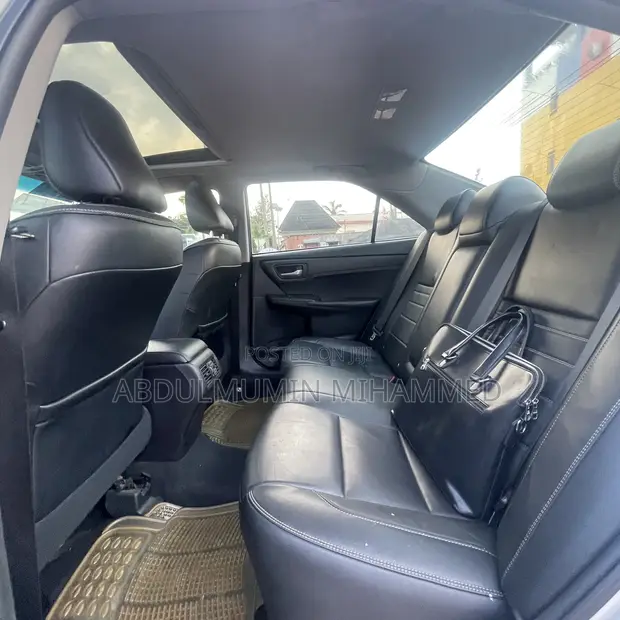 2016 Toyota Camry XSE Sedan - Sabuwar Shigo Daga Belgium - 1