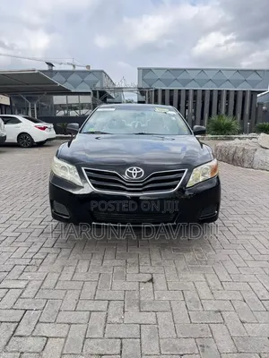 2011 Toyota Camry LE - Foreign Used, Black