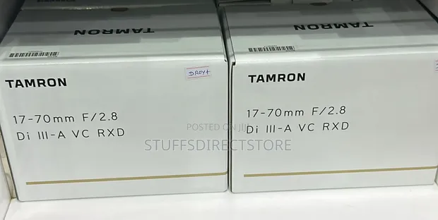 Tamron 17-70mm F/2.8 Di III-A VC RXD Lens for Sony E - 1