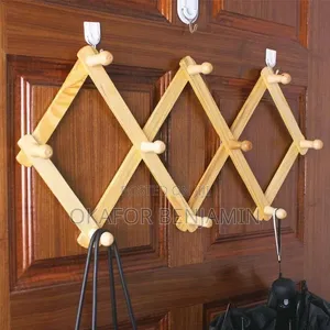 High Quality Wooden Bag Hanger