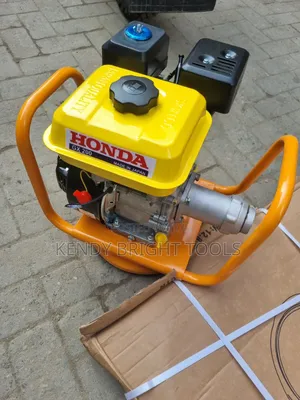 Brand New Honda Concrete Vibrator Machine